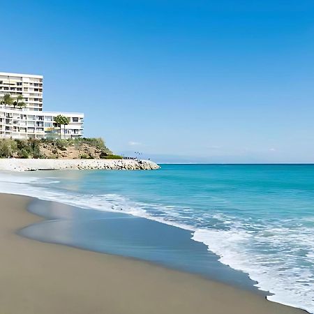 Cozy Apartment Bajondillo Sun&Beach Torremolinos Exterior photo